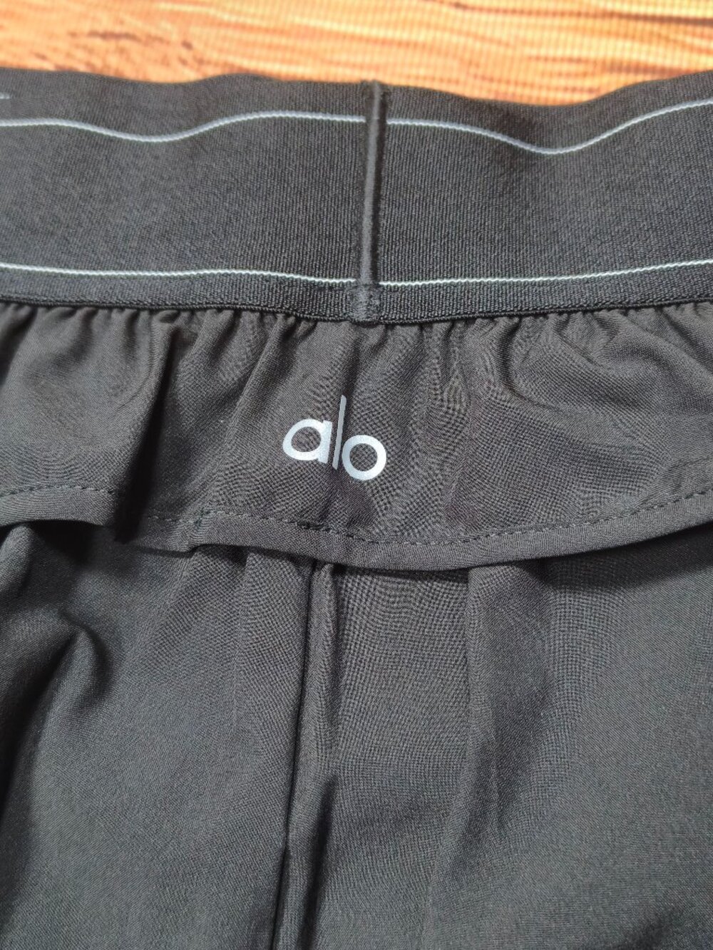 NWT Alo Yoga Summer Sporty Black Shorts🏸Fitness Tenniscore Athleisure Daily⚾ - Picture 4 of 7